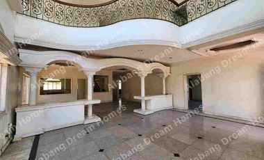 House and Lot For Sale at Hillsborough Village, Alabang Muntinlupa