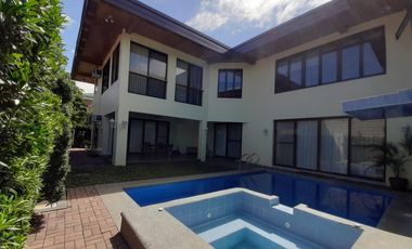 Ayala Alabang Lovely House for Rent in Alabang Muntinlupa