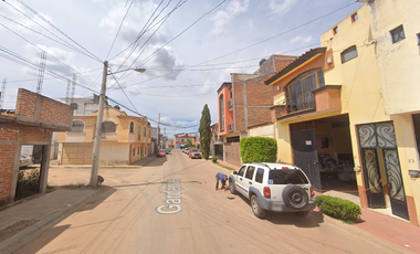 !! GRAN OPORTUNIDAD DE INVERSION !! HERMOSA Y AMPLIA CASA EN LA MEJOR ZONA DE ARANDAS JALISCO