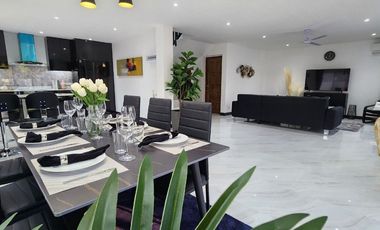 Trade Everyday Stresses for Endless Ocean Breezes, 2-storey, 4 bed, 3 bath villa near the sea. This spacious haven awaits, yours for only 7.25 Mil. (P