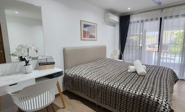 Trade Everyday Stresses for Endless Ocean Breezes, 2-storey, 4 bed, 3 bath villa near the sea. This spacious haven awaits, yours for only 7.25 Mil. (P