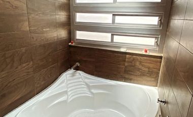 Hermosa Residencia en juriquilla Venta