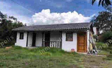 VENTA DE PROPIEDAD EN GUAYLLABAMBA, TERRENO 5000m2, CASA, GUAYLLABAMBA