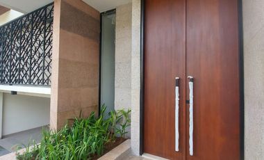 Rumah Baru Mewah Modern Siap Huni Area Kemang Jakarta Selatan