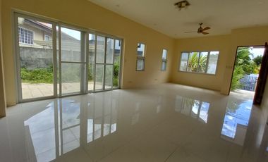 2 Storey House with 4 Bedrooms for Sale in South Bay Garden, Parañaque