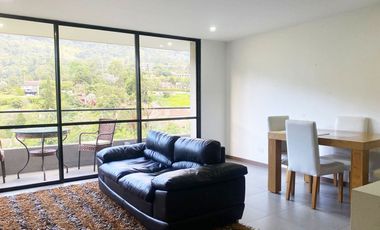 PR18953 Arriendo de apartamento en Loma del Escobero