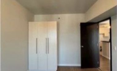 KROMA TOWER CORNER 2BR with VIEWS OF MAKATI AND ORTIGAS