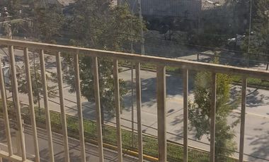 depto 3 Dormitorios, 2 baños piso 5 sin asensor, terraza, buena conectividad