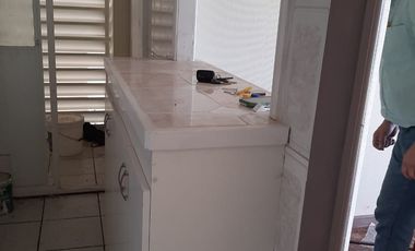 depto 3 Dormitorios, 2 baños piso 5 sin asensor, terraza, buena conectividad