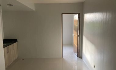 RUSH SALE WIDE & SPACIOUS 30SQM READY FOR OCCUPANCY 1 BEDROOM CONDO UNIT  WITHOUT BALCONY WITH FREE PARKING SLOT LOCATED AT THE 2ND FLOOR UNIT 202 OF AZALEA BUILDING THE MERIDIAN IN THE PROGRESSIVE CITY OF BACOOR CAVITE!