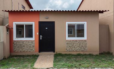 Casa de venta en la Urbanización Durán City, 3 dormitorios, una planta.