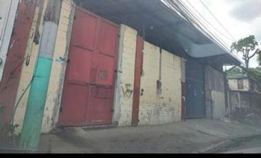 Warehouse for Rent at Mindanao Ave corner Quirino Hway