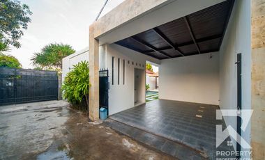 Cozy 2,5 Bedroom Villa with Pool in Sanur Bali for Rent Yearly