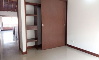 PR21346 Casa en arriendo en el sector Loma del Atravezado