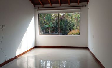 PR21346 Casa en arriendo en el sector Loma del Atravezado
