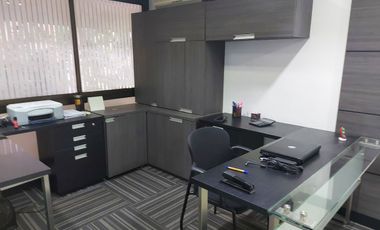 PR16858 Oficina Amoblada en venta en el sector Laureles, Medellin