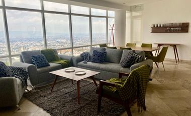 Departamento AMUEBLADO de lujo en Edificio Altus piso 8 Zona Norte