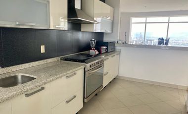 Departamento AMUEBLADO de lujo en Edificio Altus piso 8 Zona Norte