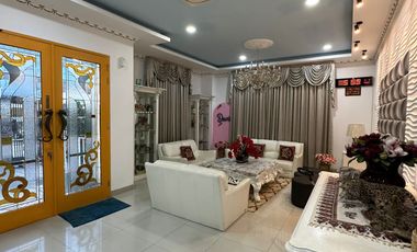 Dijual Rumah Bagus di PIK Camar Semifurnished 3 Lt Ada Lift