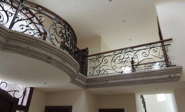 CASA EN VENTA EN PUERTA DE HIERRO / DENTRO DEL COTO ASTURIAS