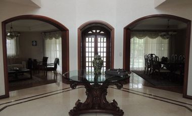 CASA EN VENTA EN PUERTA DE HIERRO / DENTRO DEL COTO ASTURIAS