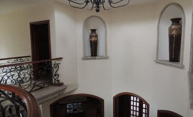 CASA EN VENTA EN PUERTA DE HIERRO / DENTRO DEL COTO ASTURIAS