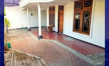 Rumah cocok untuk Kantor Surabaya Pusat dkt Raya Darmo RKZ Mayjend Sungkono Wonokromo