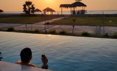 ¡Alquiler Semanal! Casa de Playa en Condominio Chinchaycamac - Chincha