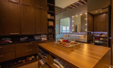 Exclusivo PentHouse en Venta en La Vista Country Club