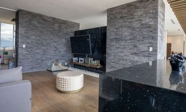 Exclusivo PentHouse en Venta en La Vista Country Club