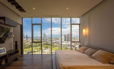 Exclusivo PentHouse en Venta en La Vista Country Club