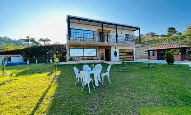 FINCA EN RIONEGRO