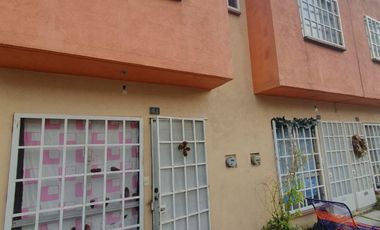 Casa De 2 Recamaras  con alberca  o infonavit o bancario