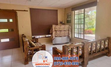 AMPLIA CASA VACACIONAL DE VENTA, Sector Atalaya Yunguilla C1380