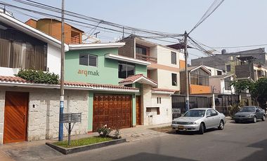 Alquiler de Habitación con Baño Para Dama Cerca a La Pre de Lima