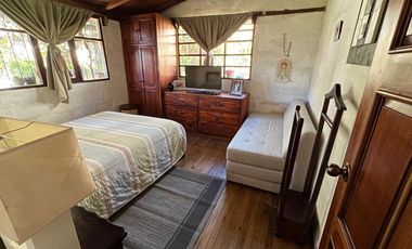 Casa de venta en Otavalo, calle Sucre, 929 m2