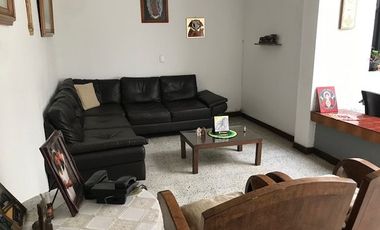 Venta de Hostal y Locales Comerciales Laureles