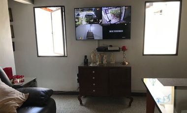 Venta de Hostal y Locales Comerciales Laureles