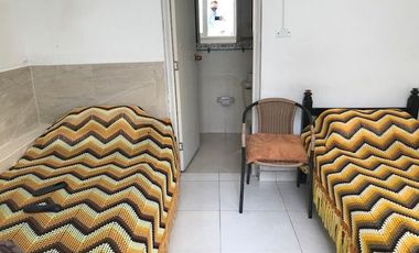 Venta de Hostal y Locales Comerciales Laureles