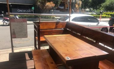 Venta de Hostal y Locales Comerciales Laureles
