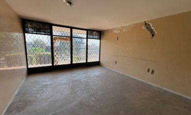 SE RENTA CASA 4 RECAMARAS COLONIA LA PAZ