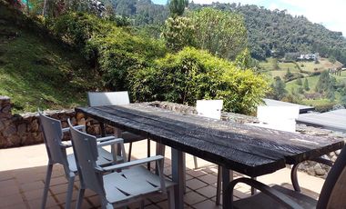 PR18674 Casa en arriendo en el sector Altos de las Palmas