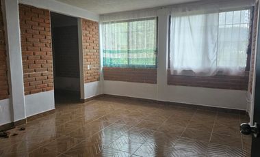 EXCELENTE OPORTUNIDAD DE CASA CON TERRENO VISTAS PANORAMICAS,