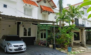 Rumah Dijual di CIputat, Komplek Perumahan Villa Cendana, ada Clubhouse