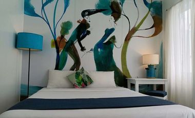 La Bella Tagaytay studio type unit with balcony, Midrise,  a Cozy place with trees within the premises