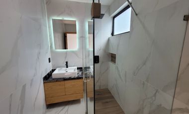 Se vende casa en Bosques de Santa Anita
