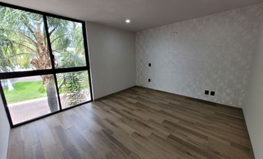 Se vende casa en Bosques de Santa Anita