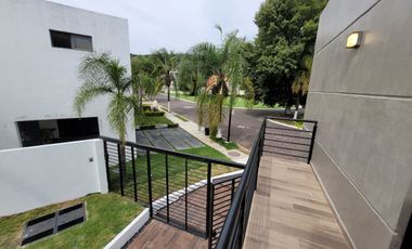 Se vende casa en Bosques de Santa Anita