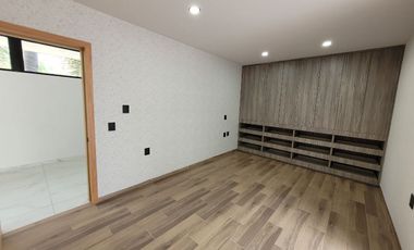 Se vende casa en Bosques de Santa Anita