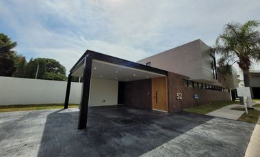 Se vende casa en Bosques de Santa Anita